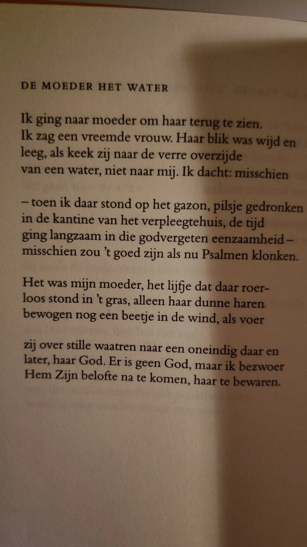 DE MOEDER HET WATER